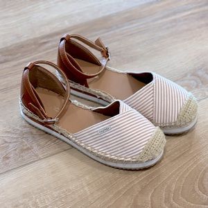 Nautica girls shoes size 2